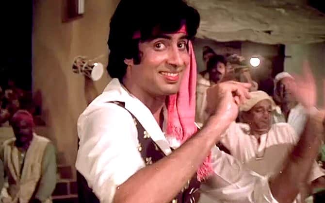 Bollywood Gossips amitabh bachchan don Khaike Paan Banaras Wala originally written for Devanand banarasi babu