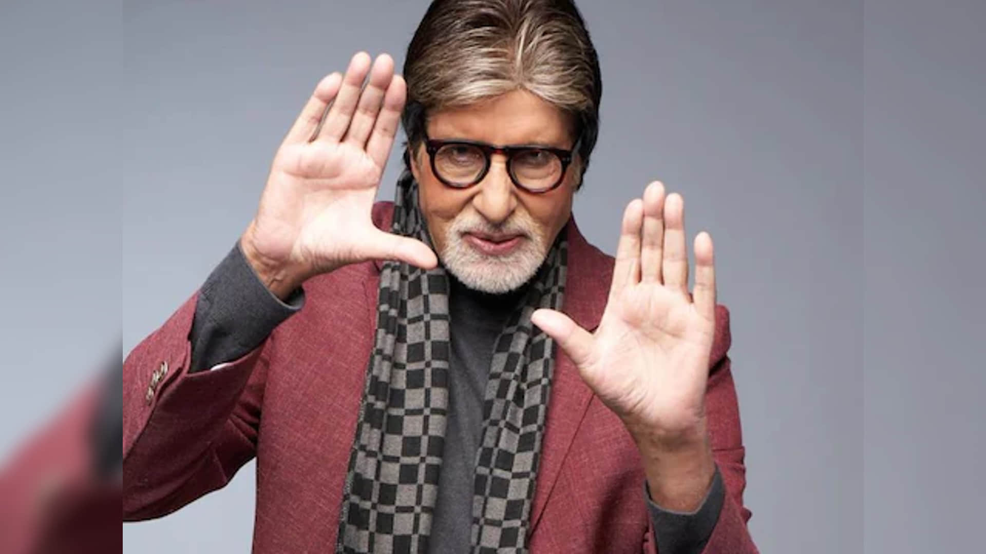 Amitabh Bachchan Birthday know the reason behind Big B Name Vijay in 22 movies from zanjeer to shahenshah Rann