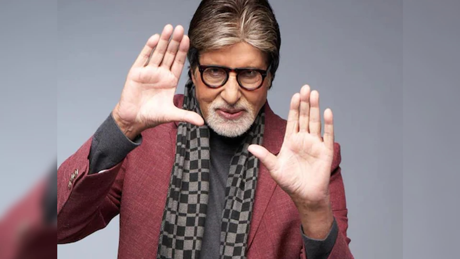 Amitabh Bachchan Birthday know the reason behind Big B Name Vijay in 22 movies from zanjeer to shahenshah Rann