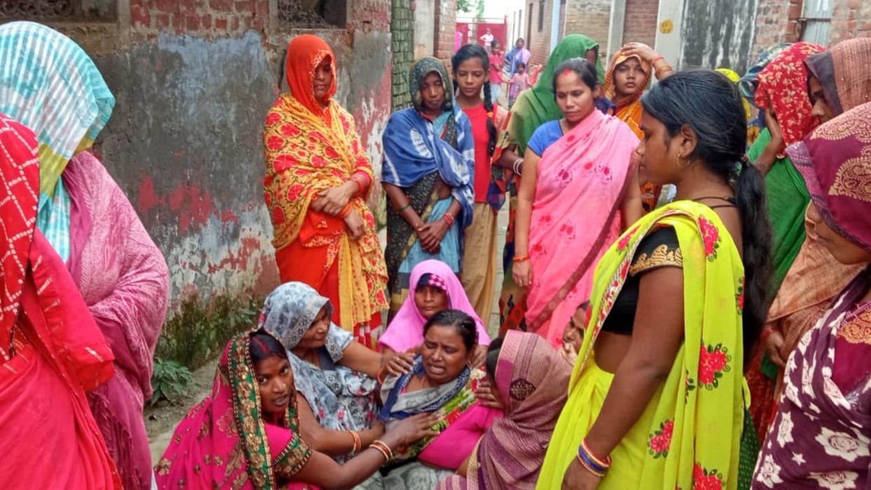 A 12 years old child died because of electric shock in Barabanki.