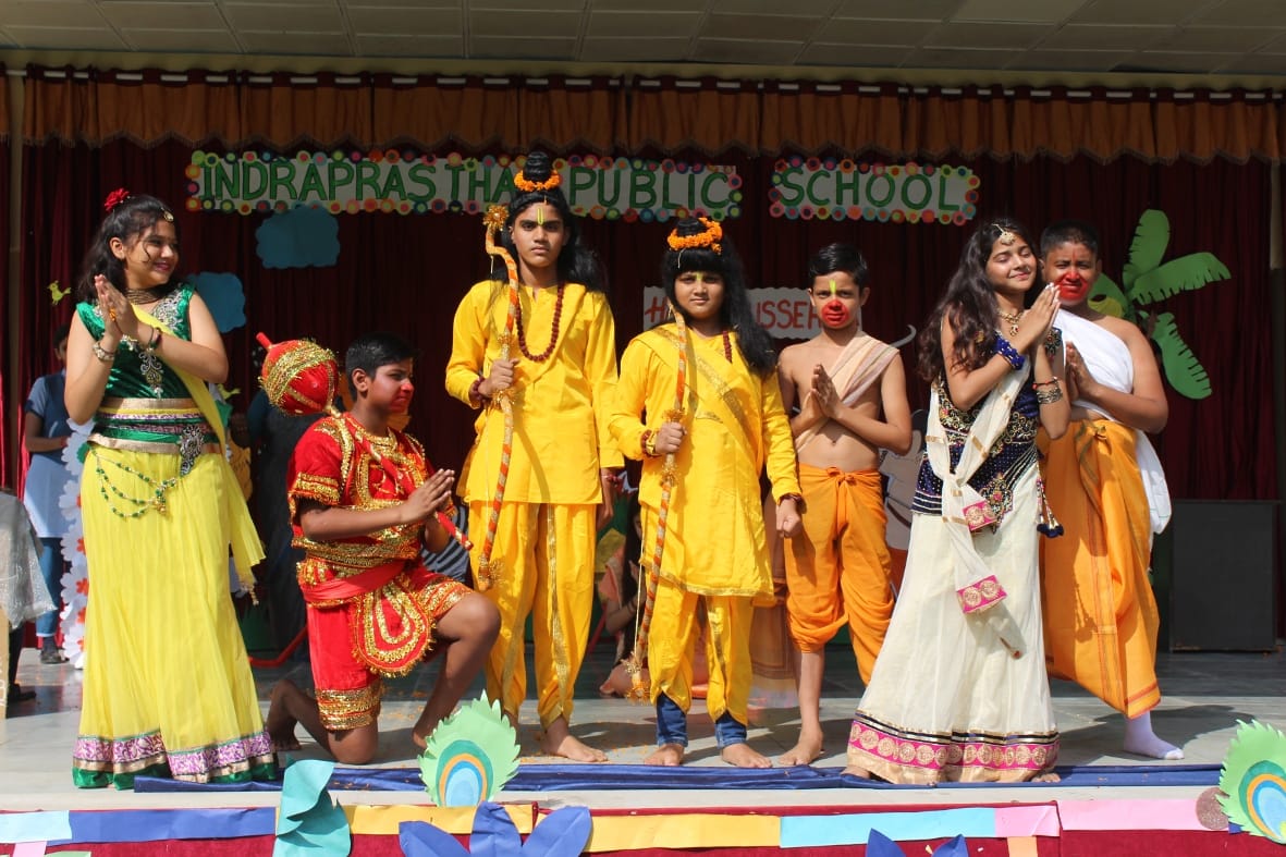 Students gave message of victory of good over evi