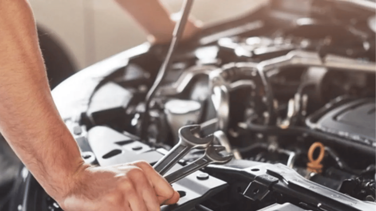 due to three reasons smell of burning rubber came in car cabin, engine oil leak electric short hose melting