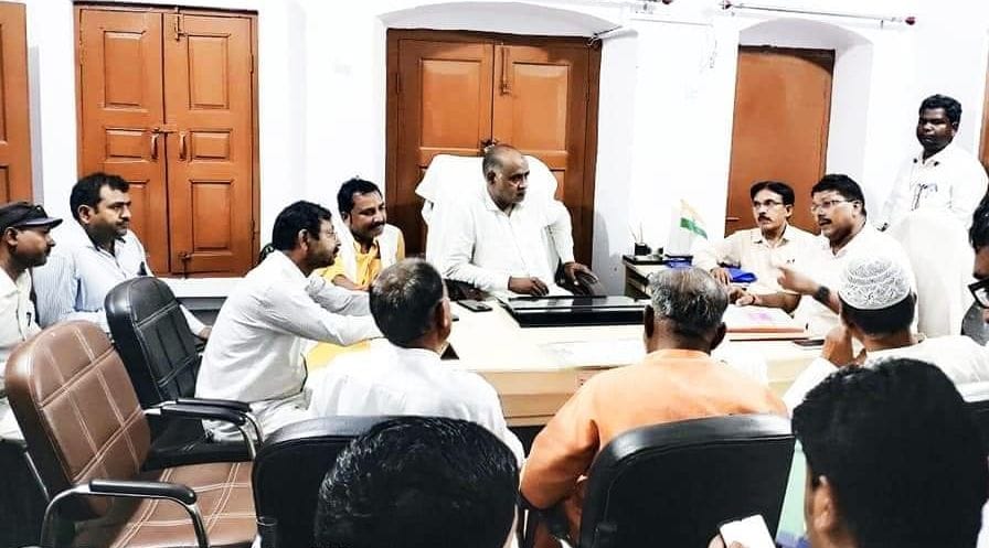 Hardoi, Bad roads will be repaired, resolutions passed