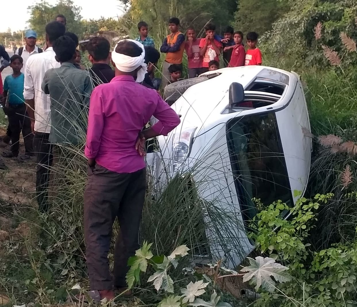 accident,road,Death,gonda,Girl