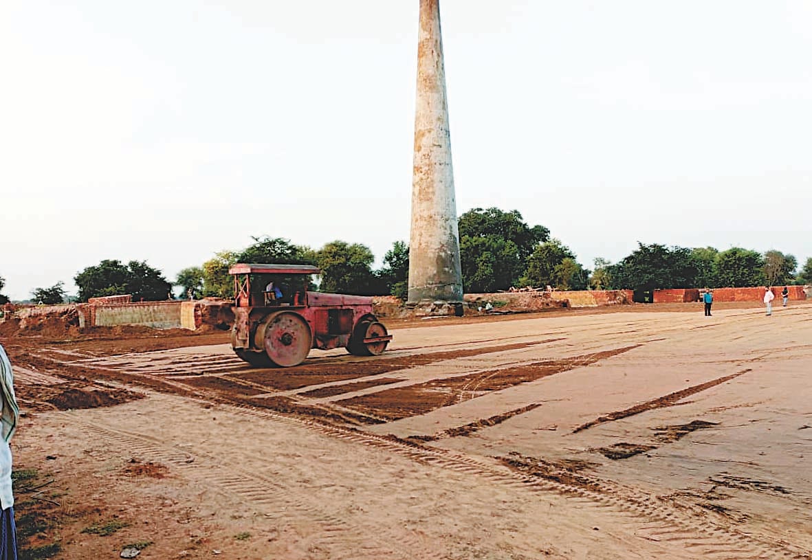 Chimneys closed, crisis on livelihood of ten thousand people