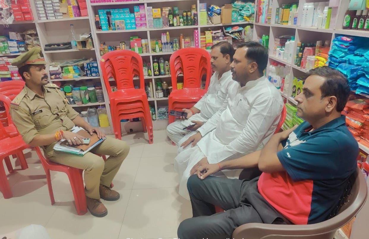 Traders gave one week to the police