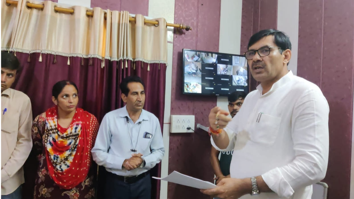 Minister Devendra Babli inspected the hospital and city council in Tohana
