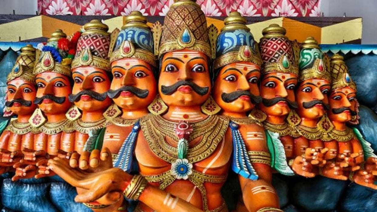 Dussehra 2022 In these places of Madhya Pradesh, Ravana's idols are not burnt people worship Dashanan