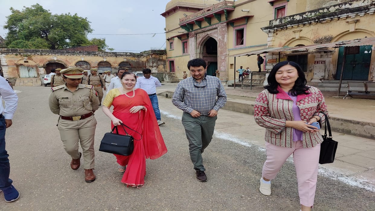 Varanasi News The first delegation of SCO reached Kashi the decorated elephants gave a grand welcome