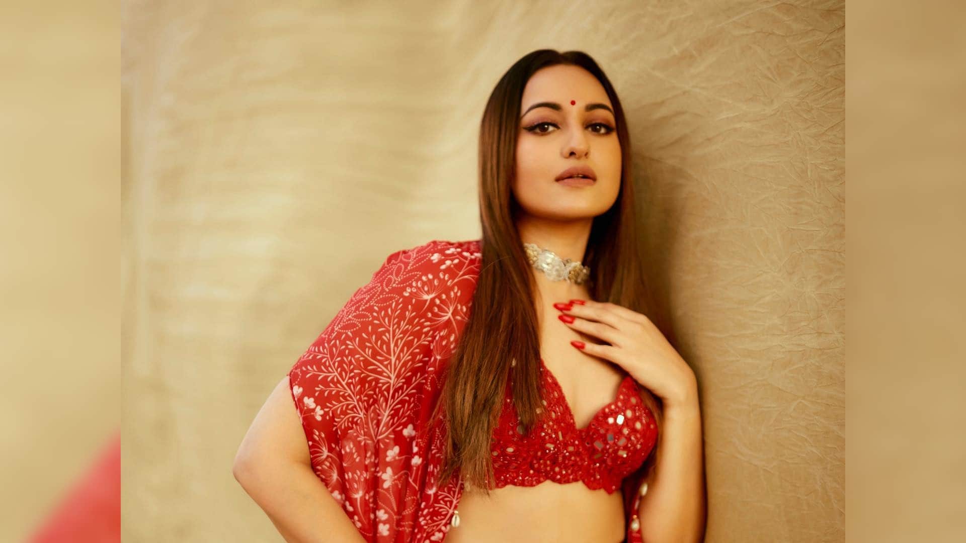 Filmy Wrap Ddlj Junior Ntr Janhvi Kapoor Kangana Ranaut Nawazuddin Siddiqui sheeba siddiqui Shahid Kapoor