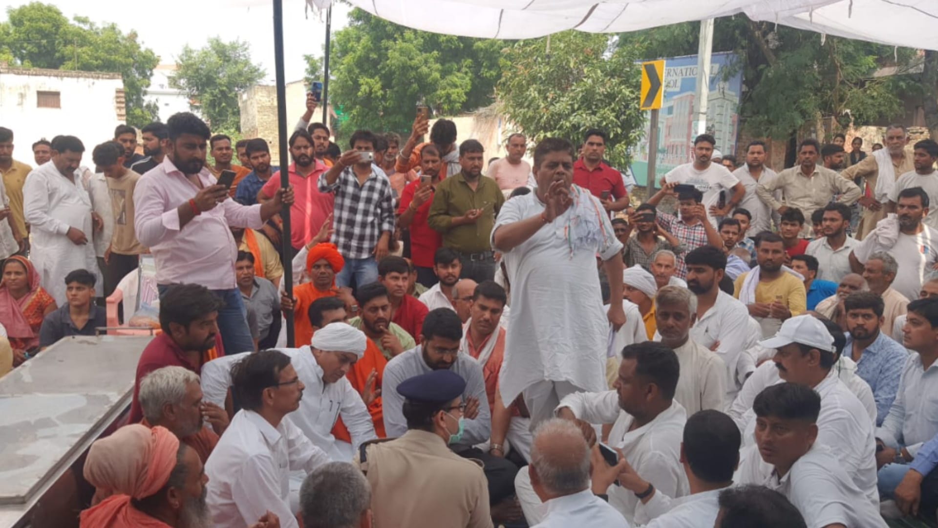 Deepak Murder:  Police is saving the real killers says family, demanded Rs one crore compensation
