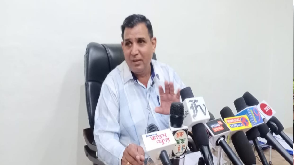 himachal election 2022, Congress Seva Dal's himachal general secretary Vijay Kumar resigned in support of Hars