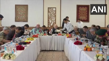 amit shah held security review meeting in Srinagar said people of becoming witnesses of the new era