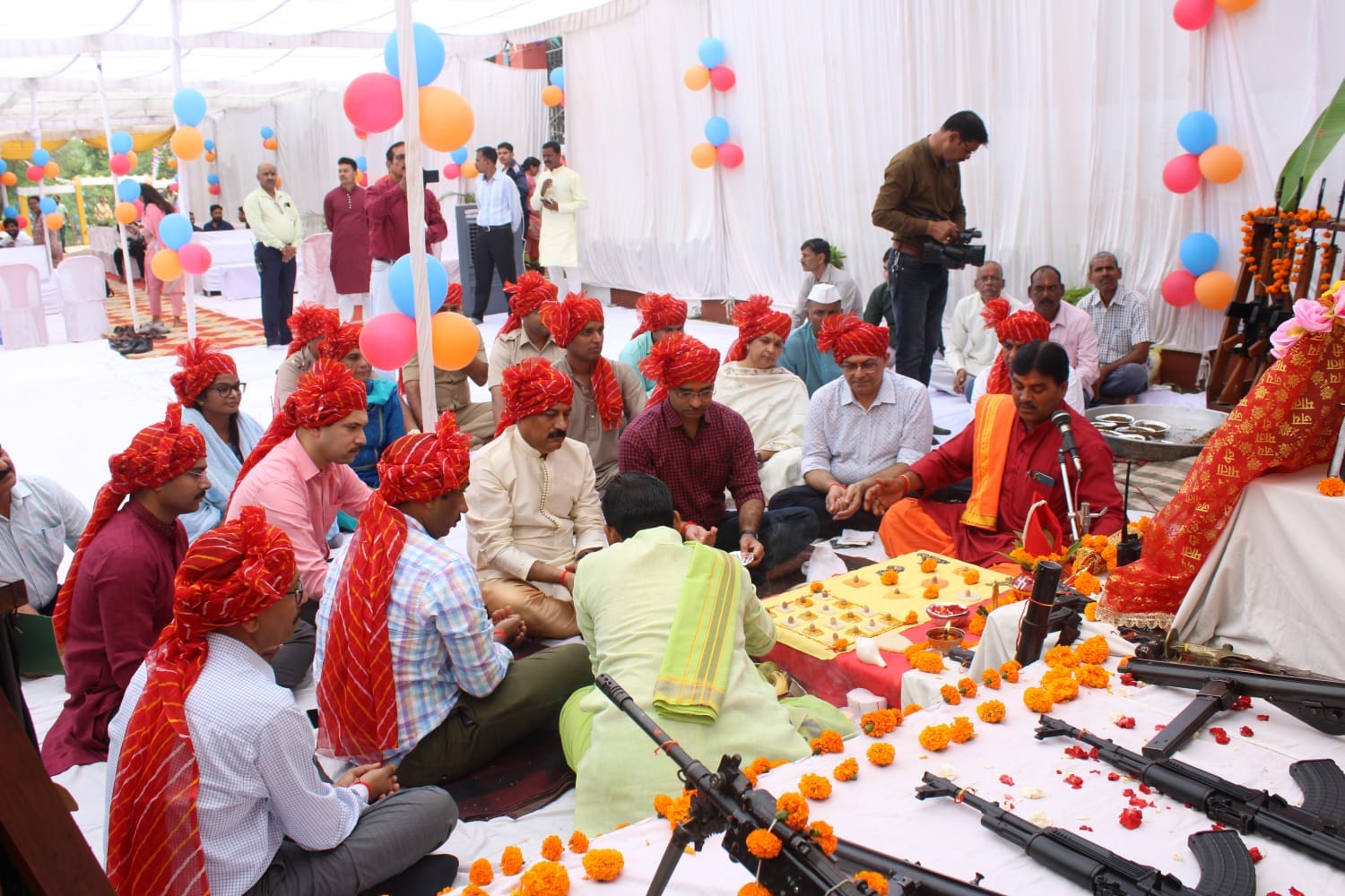 RSS took out path movement, CM also offered prayers