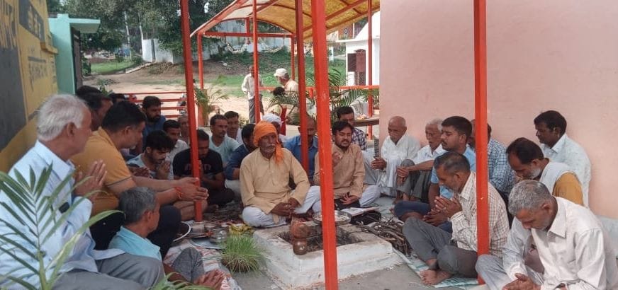 Mass Dussehra worship took place in Swahedi village, Dulli Khan also attended