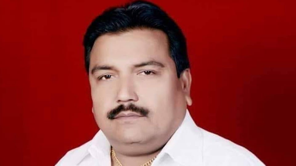 businessman commits suicide by shooting himself in Mainpuri