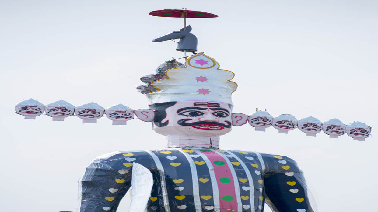 Dussehra 2022  mysterious and interesting facts of ravana life