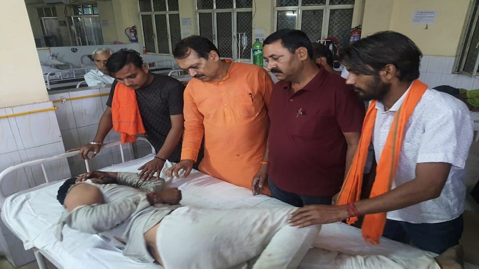 Ruckus in Nangla Sekhu village at meerut over remarks on PFI uncle-nephew injured by knife