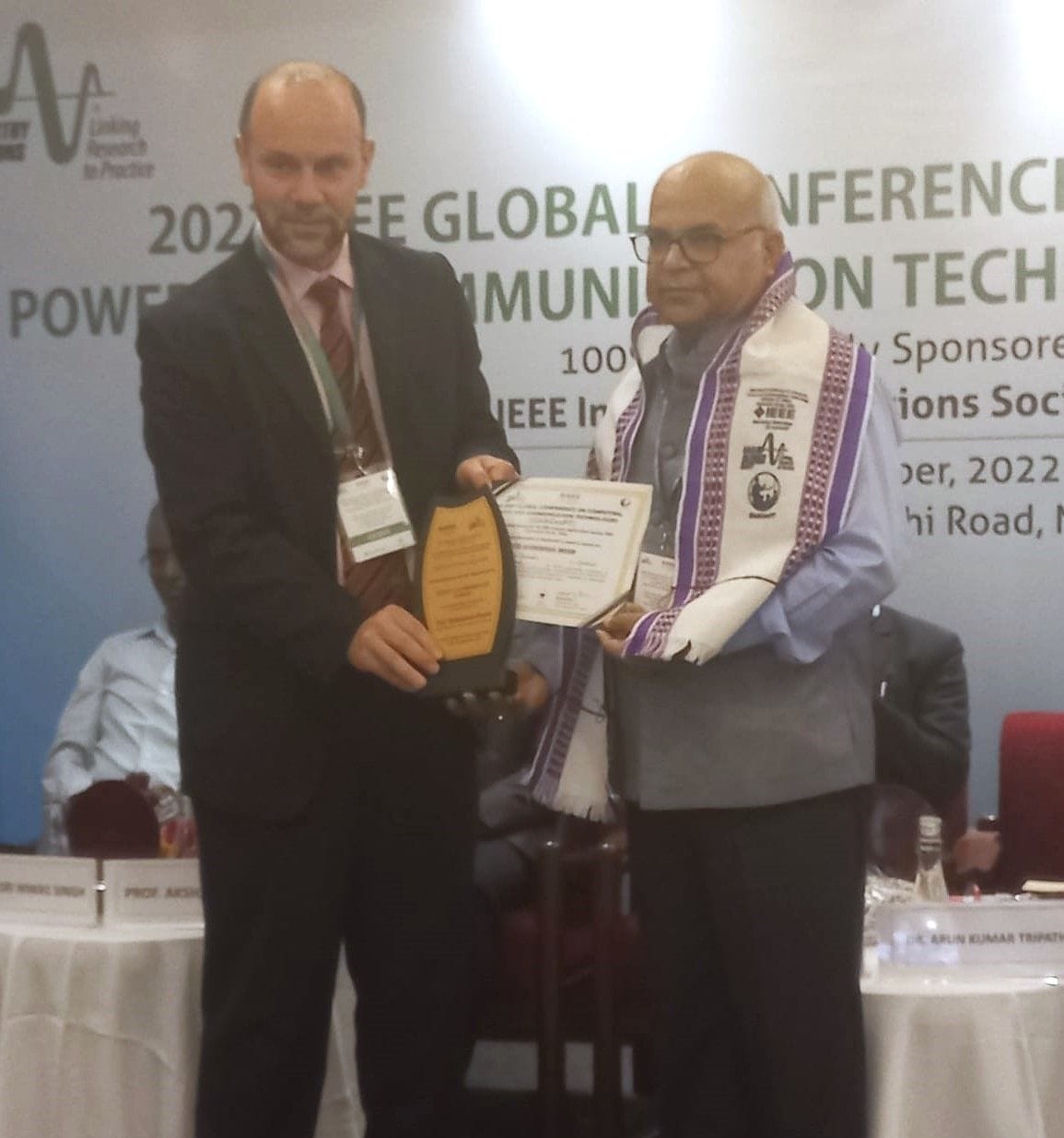 Tankeshwar Kumar honored with Elite Academician Award