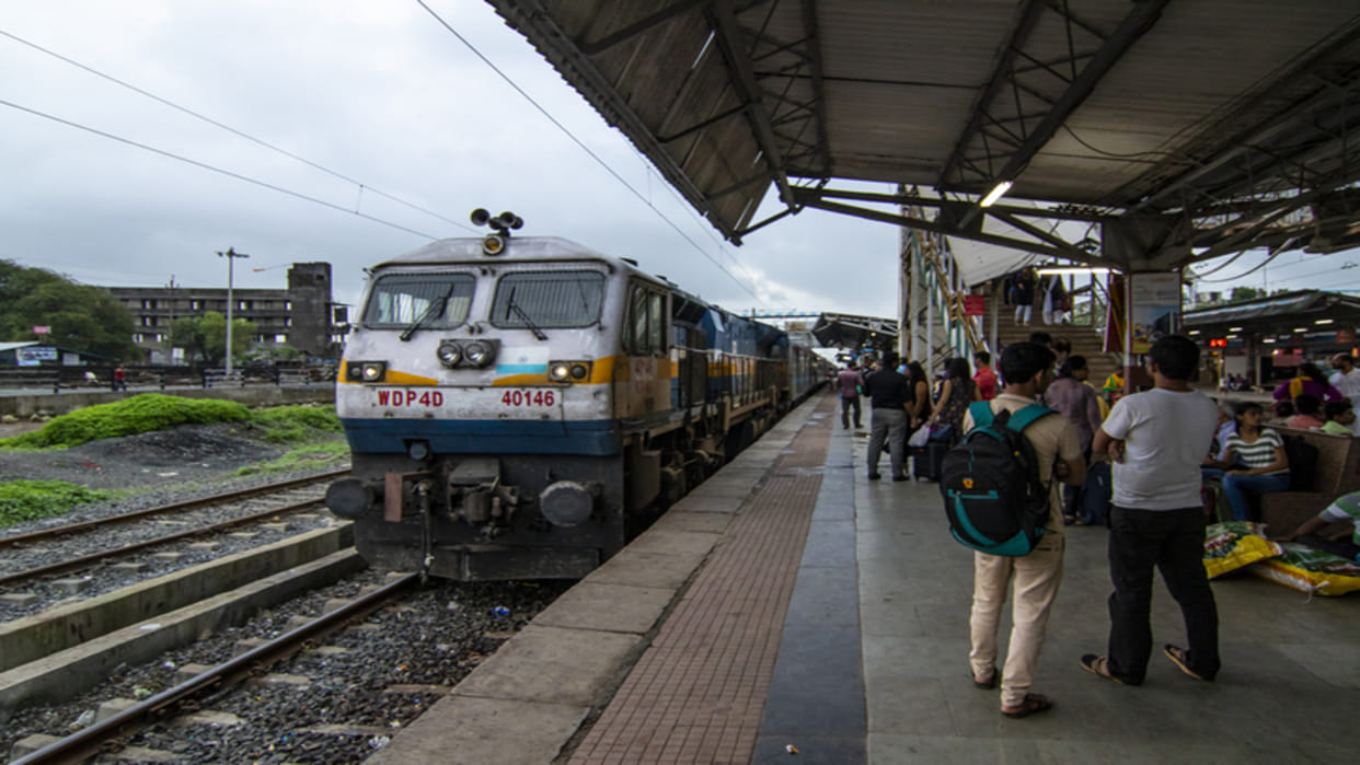 Indian Railways Now You Can Get Real Time Update of Train Status on WhatsApp