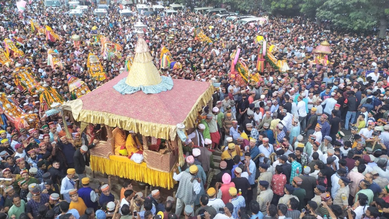 international Kullu Dussehra interesting history, The king had started to get rid of the disease