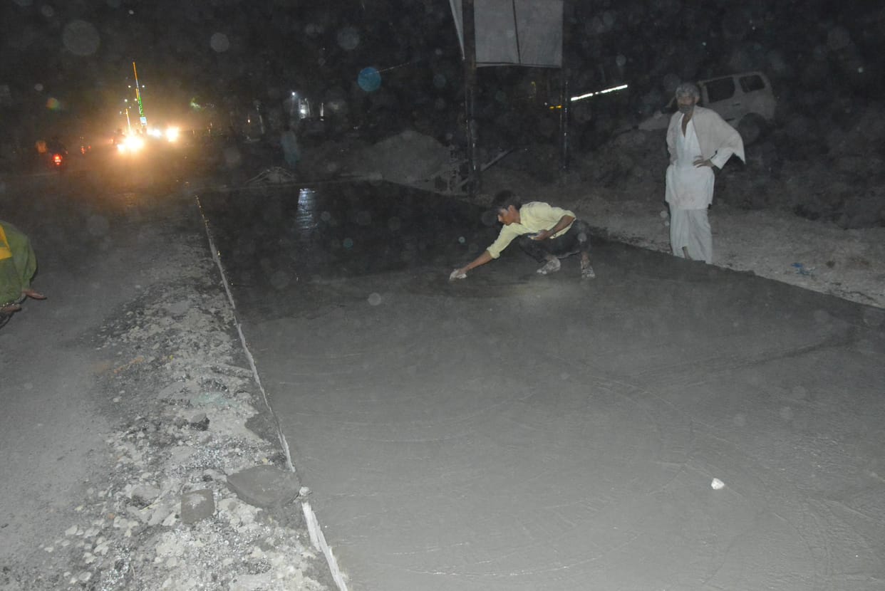 Potholes will not disturb, Roorkee road being built by RCC
