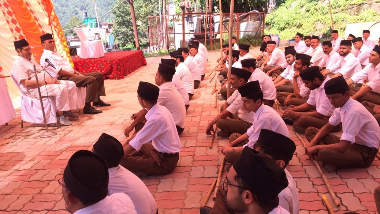 RSS national executive memberrss Indresh Kumar statement on naxalite