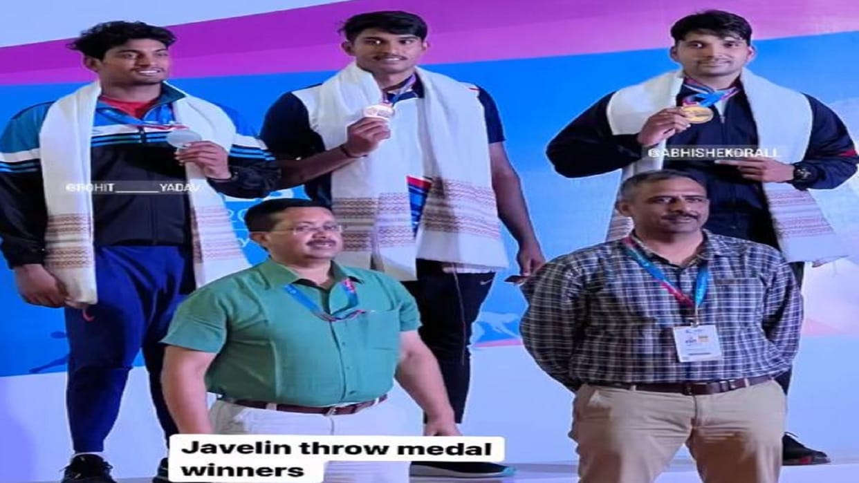 Javelin thrower Rohit Yadav won the silver medal He has also participated in the Commonwealth Games