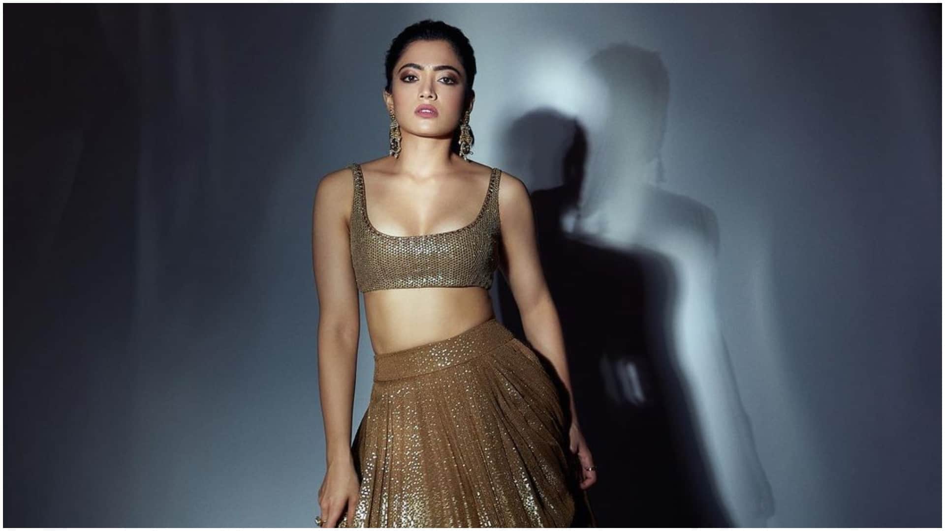 Goodbye actress rashmika mandanna talk about relationship with vijay deverkonda photos viral on social media