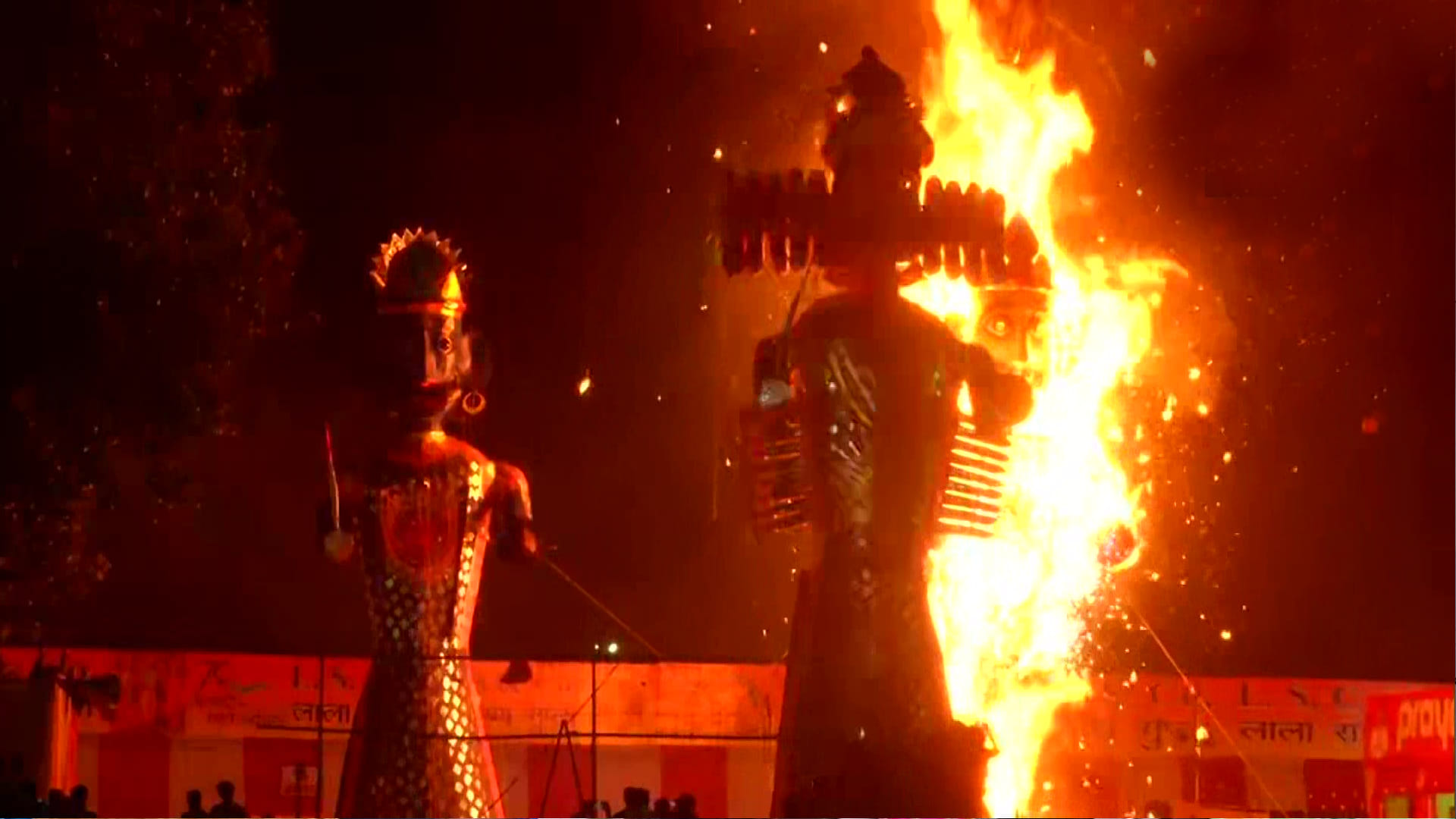 Dussehra Ravan Dahan celebration across the country devi Durga visarjan 2022