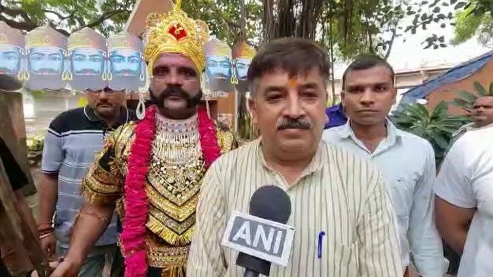 Saraswat society people worshiped Ravana in Agra and Mathura on Vijayadashami