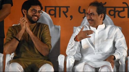 आदित्य ठाकरे, उद्धव ठाकरे