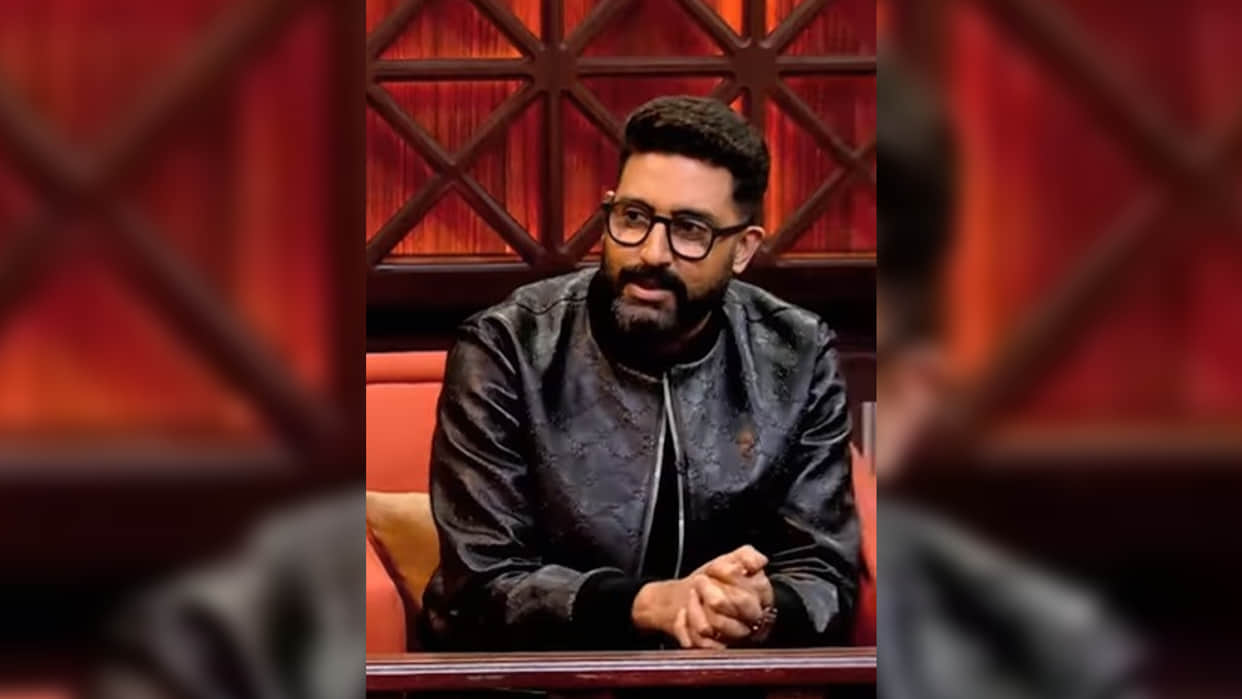 Abhishek Bachchan Angry Over Joke on Amitabh Bachchan Left Show Case Toh Banta Hai Shoot
