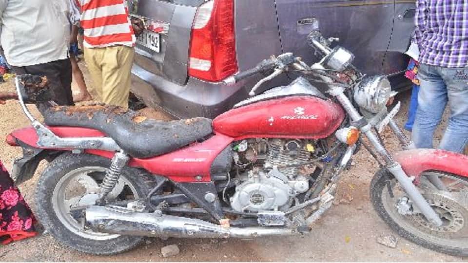 Agra hospital fire Death of doctor and son daughter  father said killed by setting fire