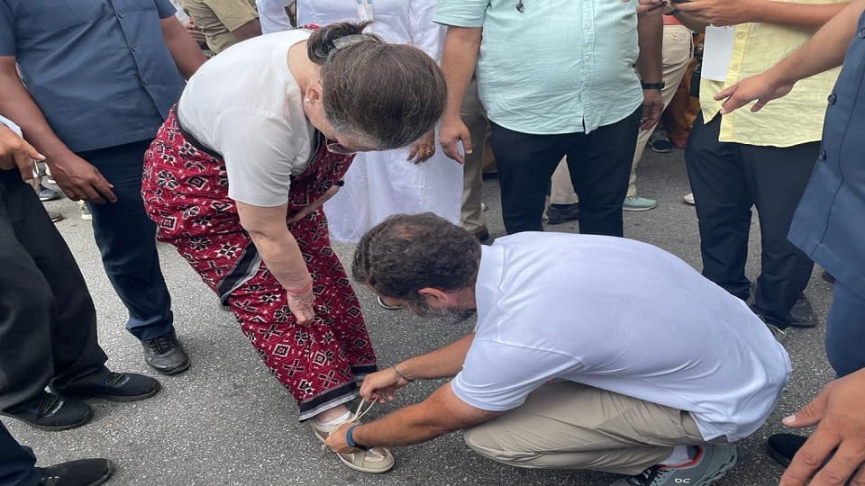 Sonia Gandhi joined Bharat Jodo Yatra today, know all updates
