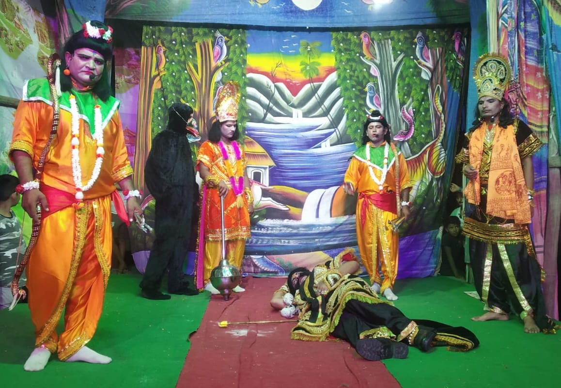 Hanuman killed Ahiravana and Dadhibal killed Narantaka.