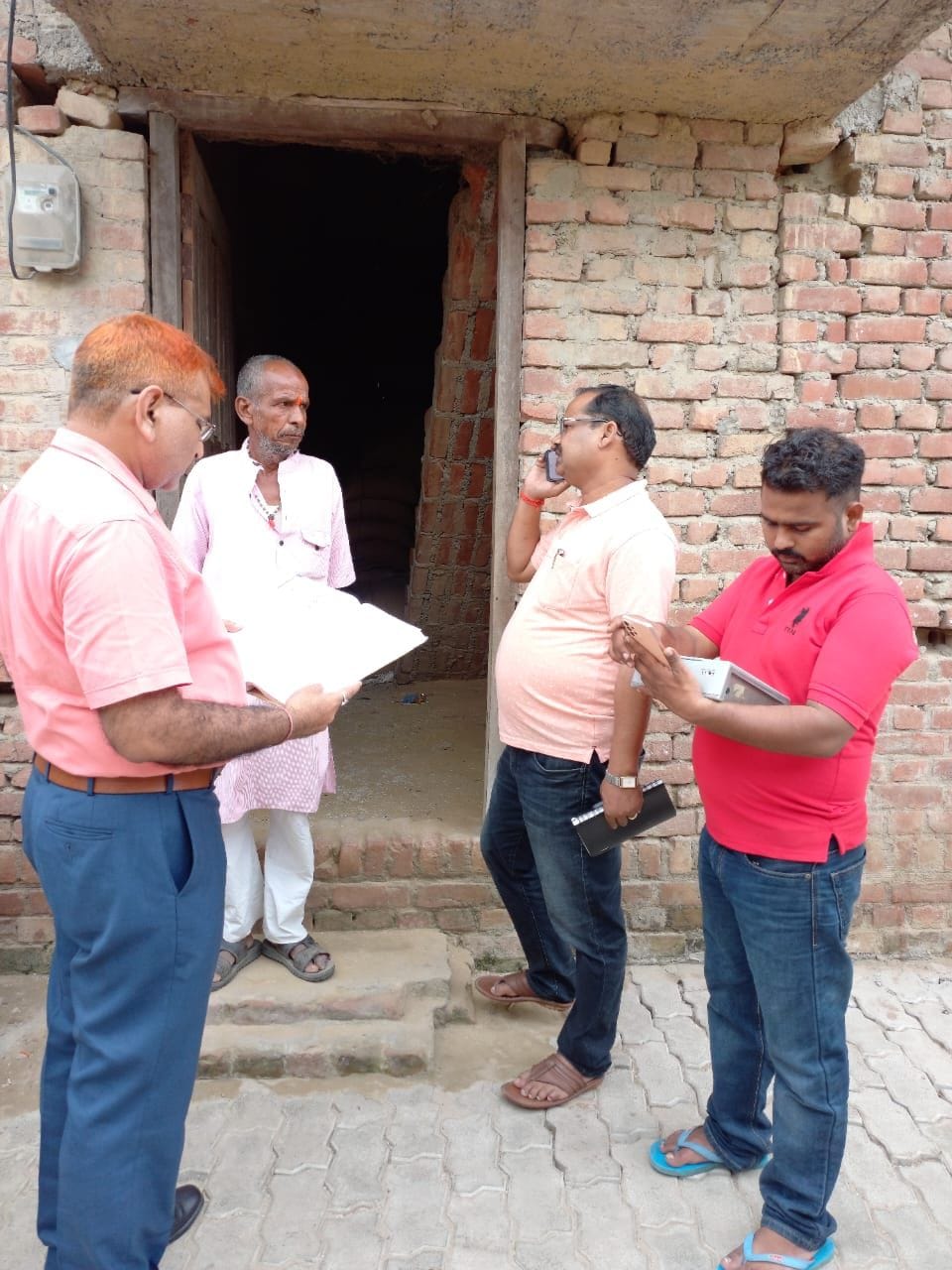 gonda,distribution,shop,village,Rasan