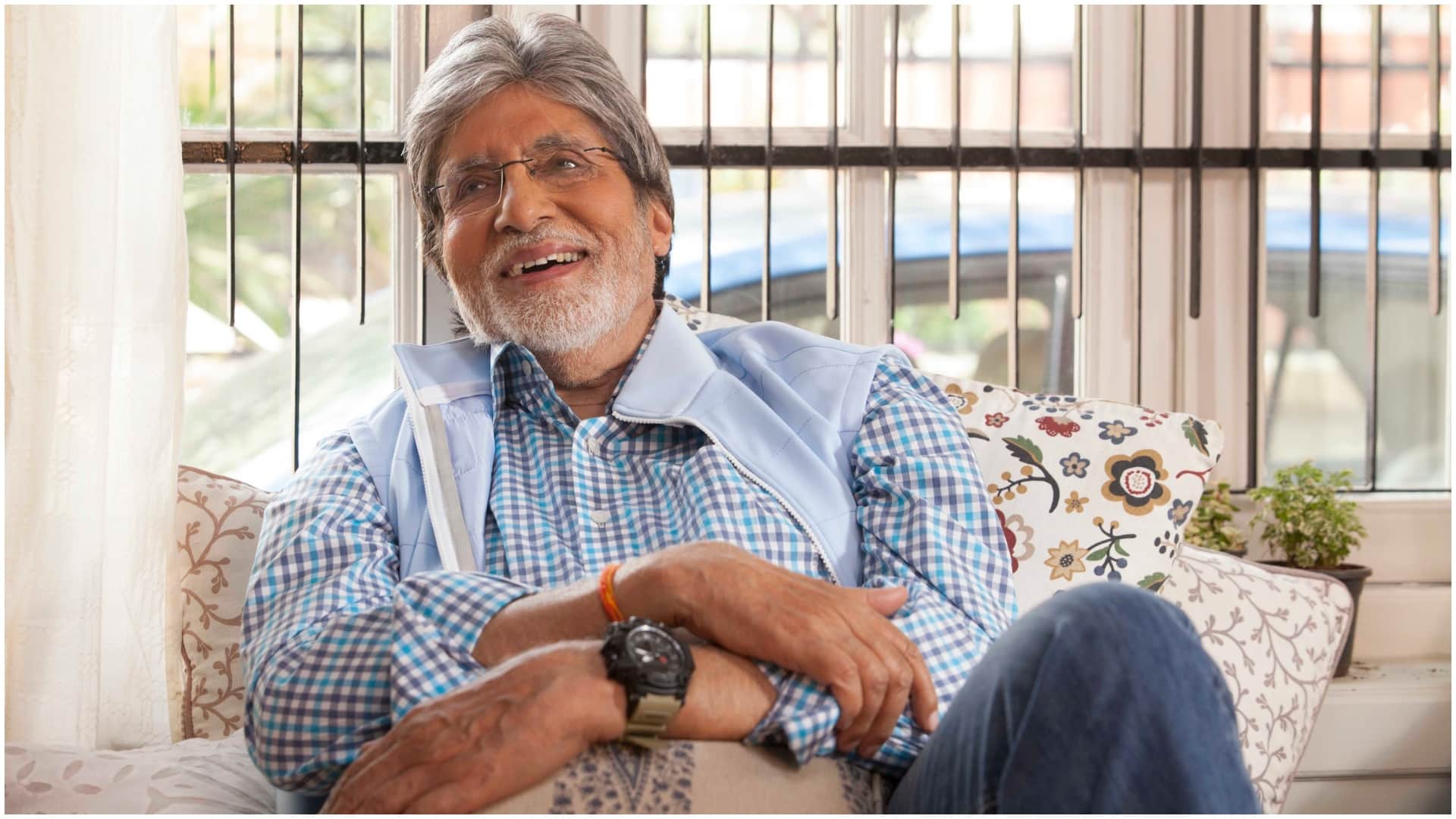 Back to the Beginning amitabh bachchan 11 old movies released again on theaters