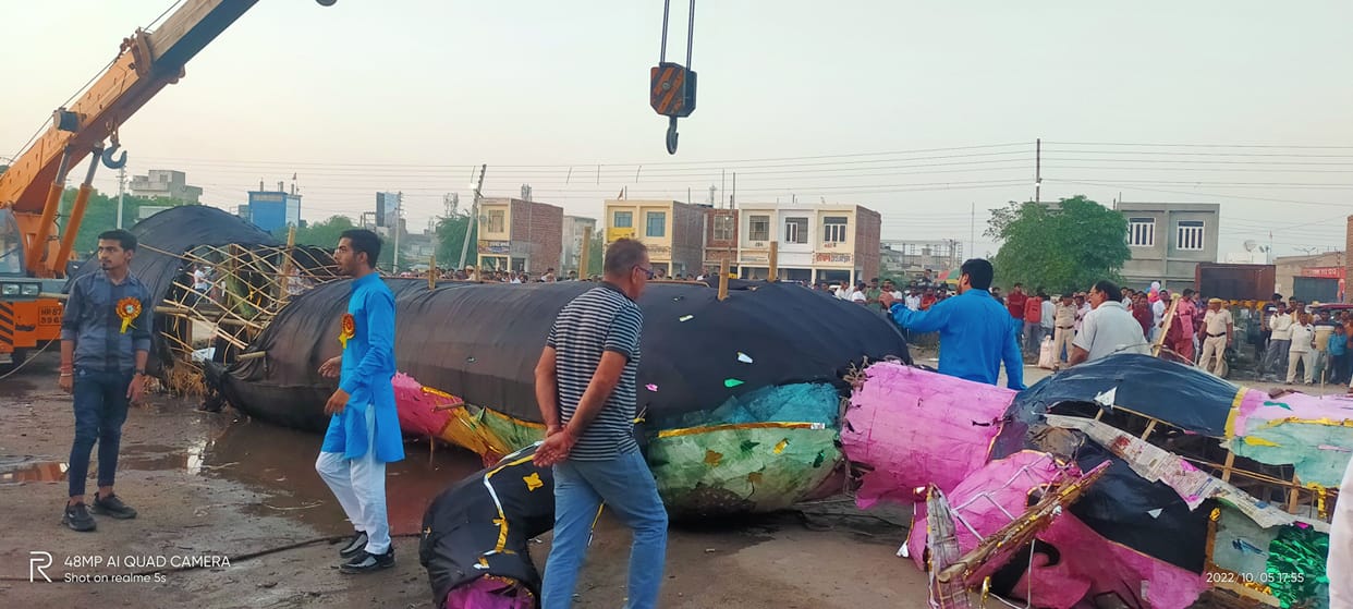 Before the burning of Ravana, mischievous elements demolished the effigy, beat up two artisans
