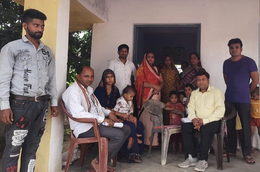 Hathras: Anganwadi center inspected on the complaint of the head