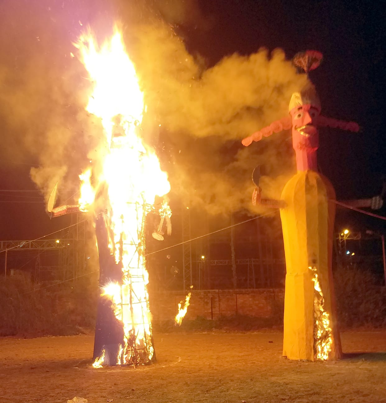 Jai Shri Ram's cheers started as soon as the effigy was burnt