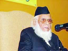 kaleem aajiz ghazal jahan gham mila uthaya phir usey ghazal mein dhaala