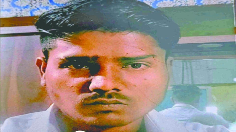 Four laborers died due to suffocation in the sewer tank in Faridabad