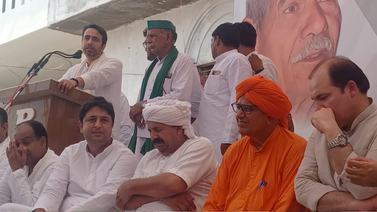 Chaudhary Jayant Singh and Rakesh Tikait opposed the tractor ban and Agniveer recruitment in Muzaffarnagar
