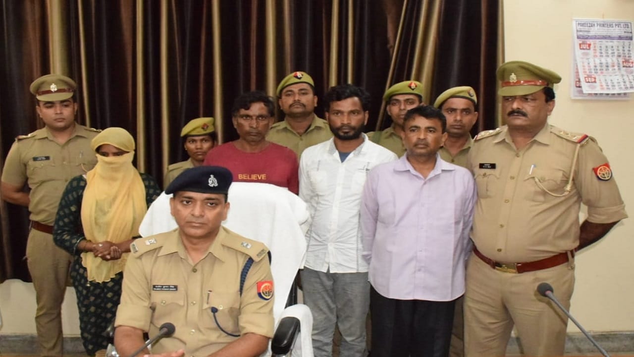 Didoli Police Of Amroha Revealed Ratan Pratap murder case By Arresting Accused Wife And Her Lover