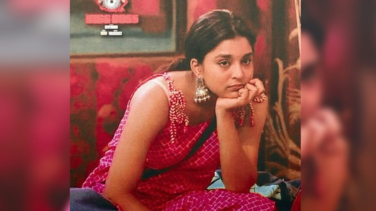 Bigg Boss 16 sumbul touqeer khan cried in front of sajid khan and gori nagori getting close with shaleen bhano