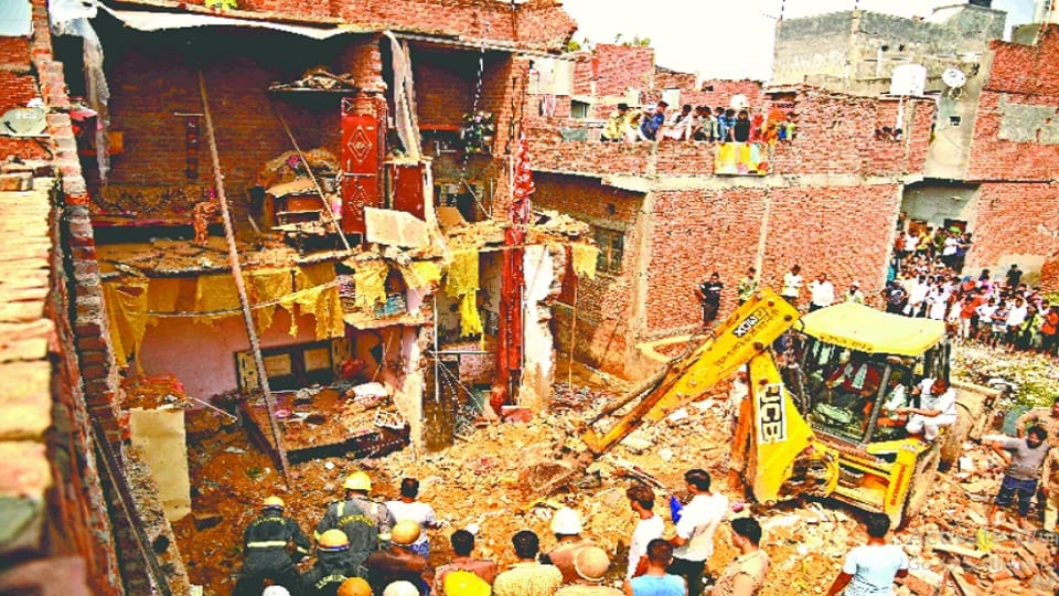 Four killed in gas cylinder explosion in house in Ghaziabad