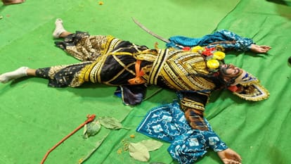 धूमधाम से मना विजयादशमी