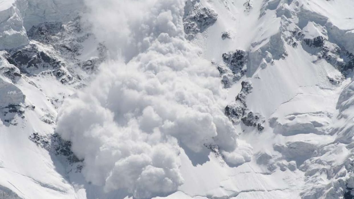 Uttarkashi Avalanche: Why avalanche season is changing? expert says in snowfall season now it remains dry