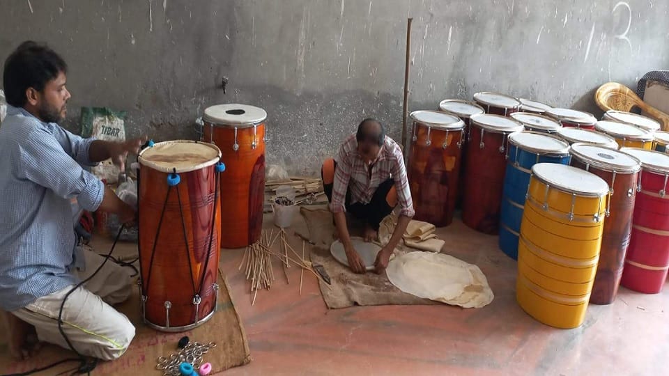 Amroha : Dholak shines in nine days of Navratri, turnover crosses 7 crores